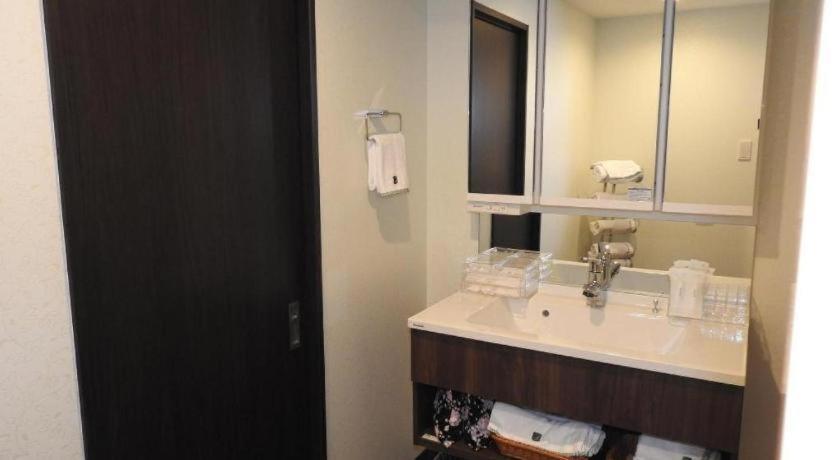 Hotel Bougainvillea Minowa Tokyo Ngoại thất bức ảnh